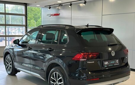 Volkswagen Tiguan II, 2019 год, 2 617 000 рублей, 6 фотография