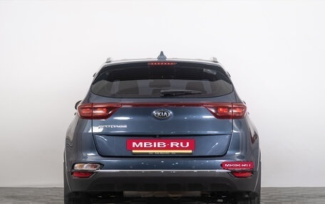 KIA Sportage IV рестайлинг, 2020 год, 2 389 000 рублей, 5 фотография