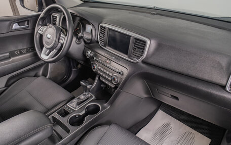 KIA Sportage IV рестайлинг, 2020 год, 2 389 000 рублей, 12 фотография