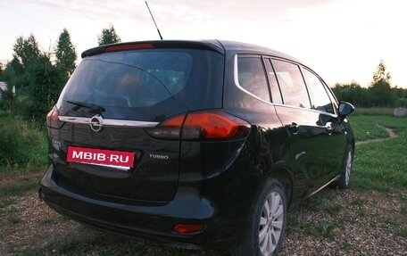 Opel Zafira C рестайлинг, 2014 год, 1 400 000 рублей, 6 фотография