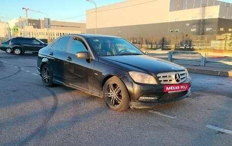 Mercedes-Benz C-Класс, 2010 год, 800 000 рублей, 5 фотография