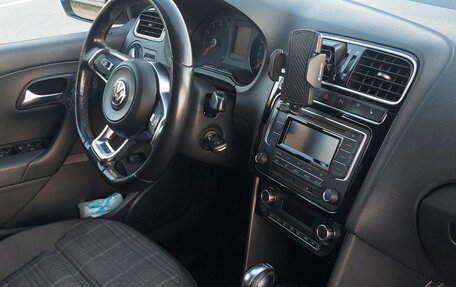 Volkswagen Polo VI (EU Market), 2017 год, 930 000 рублей, 8 фотография