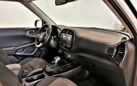 KIA Soul III, 2021 год, 2 355 000 рублей, 12 фотография
