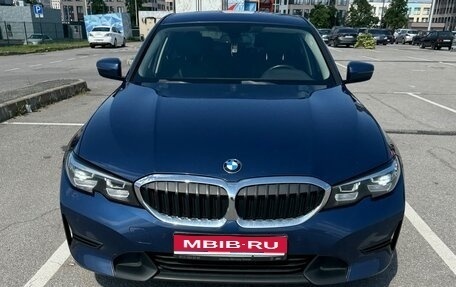 BMW 3 серия, 2021 год, 3 590 000 рублей, 1 фотография
