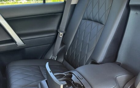 Toyota Land Cruiser Prado 150 рестайлинг 2, 2022 год, 6 270 000 рублей, 18 фотография