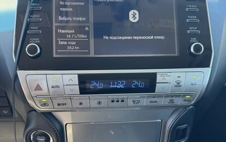 Toyota Land Cruiser Prado 150 рестайлинг 2, 2022 год, 6 270 000 рублей, 20 фотография