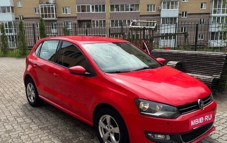 Volkswagen Polo VI (EU Market), 2012 год, 715 000 рублей, 2 фотография