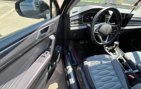 Volkswagen Tiguan II, 2021 год, 4 500 000 рублей, 10 фотография
