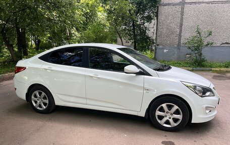 Hyundai Solaris II рестайлинг, 2015 год, 1 099 999 рублей, 4 фотография