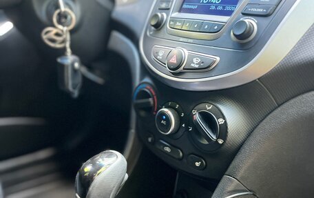 Hyundai Solaris II рестайлинг, 2015 год, 1 099 999 рублей, 16 фотография