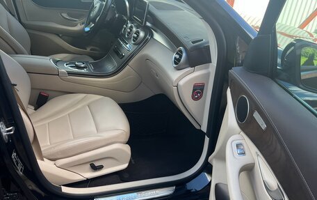 Mercedes-Benz GLC, 2017 год, 2 700 000 рублей, 11 фотография