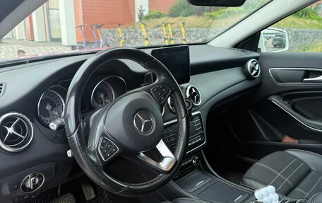 Mercedes-Benz GLA, 2016 год, 1 900 000 рублей, 3 фотография