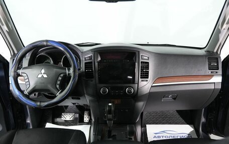 Mitsubishi Pajero IV, 2007 год, 1 350 000 рублей, 14 фотография
