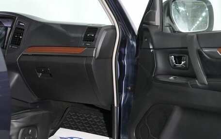 Mitsubishi Pajero IV, 2007 год, 1 350 000 рублей, 16 фотография