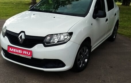 Renault Logan II, 2016 год, 500 000 рублей, 1 фотография
