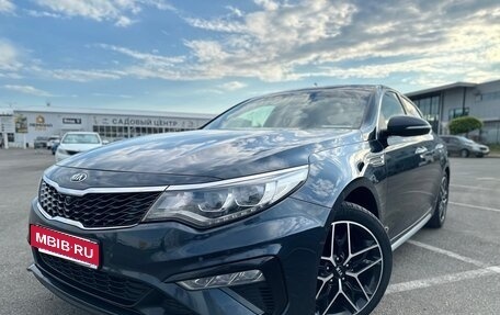 KIA Optima IV, 2018 год, 1 990 000 рублей, 1 фотография