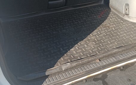 Toyota RAV4, 2010 год, 1 500 000 рублей, 7 фотография