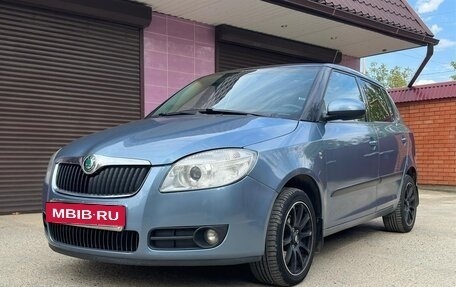 Skoda Fabia II, 2008 год, 670 000 рублей, 2 фотография