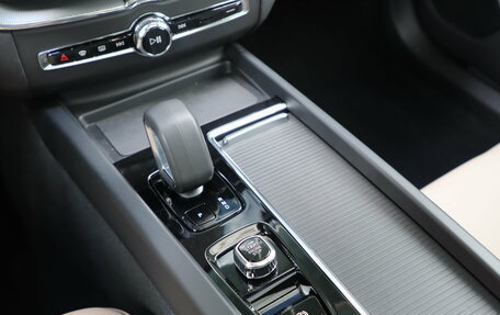Volvo XC60 II, 2025 год, 6 290 000 рублей, 17 фотография