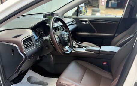 Lexus RX IV рестайлинг, 2021 год, 4 990 000 рублей, 10 фотография