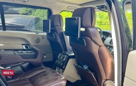 Land Rover Range Rover IV рестайлинг, 2015 год, 4 300 000 рублей, 18 фотография