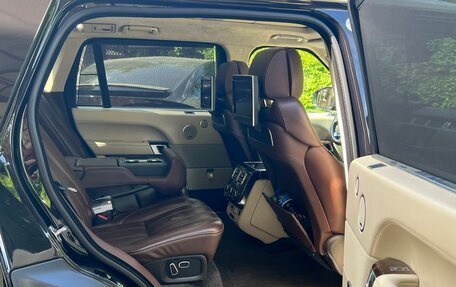 Land Rover Range Rover IV рестайлинг, 2015 год, 4 300 000 рублей, 21 фотография