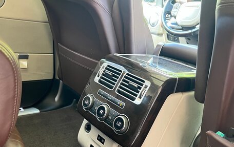 Land Rover Range Rover IV рестайлинг, 2015 год, 4 300 000 рублей, 23 фотография