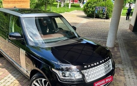 Land Rover Range Rover IV рестайлинг, 2015 год, 4 300 000 рублей, 33 фотография