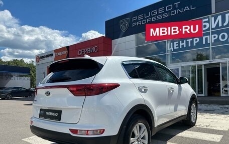 KIA Sportage IV рестайлинг, 2017 год, 2 065 000 рублей, 8 фотография