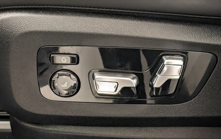 BMW X6, 2025 год, 13 400 000 рублей, 12 фотография