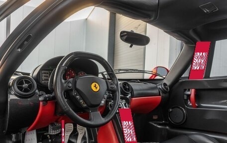Ferrari Enzo, 2004 год, 754 000 000 рублей, 2 фотография