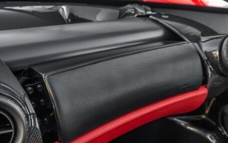 Ferrari Enzo, 2004 год, 754 000 000 рублей, 17 фотография