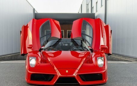 Ferrari Enzo, 2004 год, 754 000 000 рублей, 34 фотография