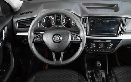 Skoda Kamiq I, 2020 год, 2 230 000 рублей, 13 фотография