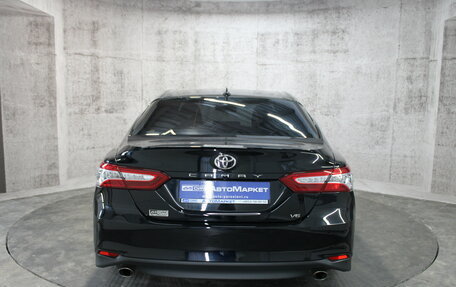 Toyota Camry, 2022 год, 3 525 000 рублей, 7 фотография