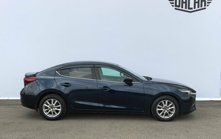 Mazda Axela, 2016 год, 1 290 000 рублей, 4 фотография