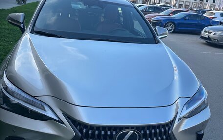Lexus NX, 2022 год, 7 500 000 рублей, 2 фотография