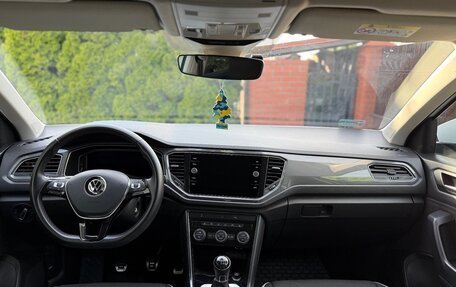Volkswagen T-Roc I, 2021 год, 1 495 000 рублей, 6 фотография