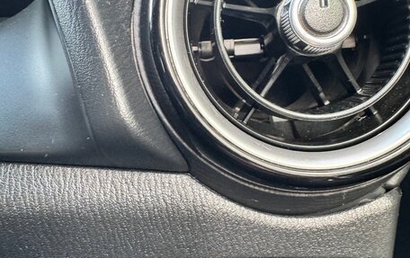 Mazda Demio IV, 2017 год, 1 000 000 рублей, 9 фотография