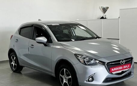 Mazda Demio IV, 2017 год, 1 000 000 рублей, 3 фотография