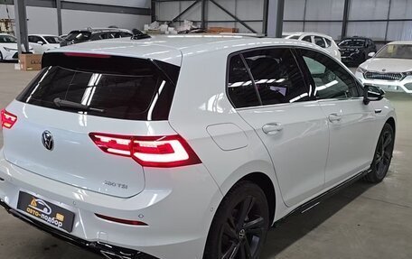 Volkswagen Golf VIII, 2023 год, 2 250 000 рублей, 5 фотография