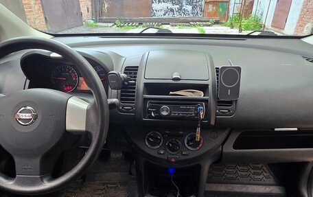 Nissan Note II рестайлинг, 2011 год, 800 000 рублей, 10 фотография