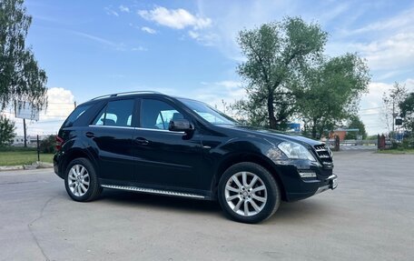 Mercedes-Benz M-Класс, 2011 год, 2 150 000 рублей, 2 фотография