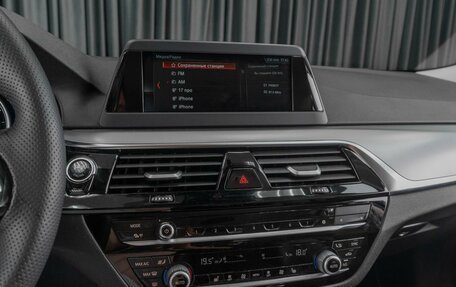 BMW 5 серия, 2019 год, 2 629 000 рублей, 20 фотография