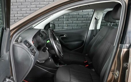 Volkswagen Polo VI (EU Market), 2015 год, 1 310 000 рублей, 9 фотография