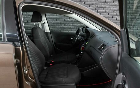 Volkswagen Polo VI (EU Market), 2015 год, 1 310 000 рублей, 11 фотография