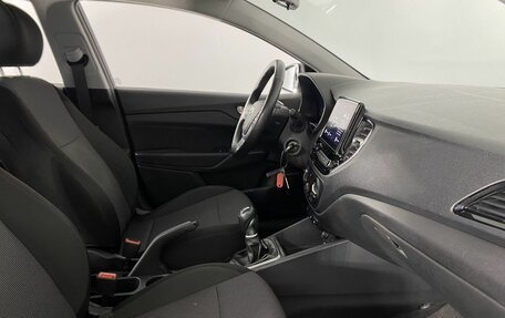 Hyundai Solaris II рестайлинг, 2021 год, 1 348 000 рублей, 13 фотография