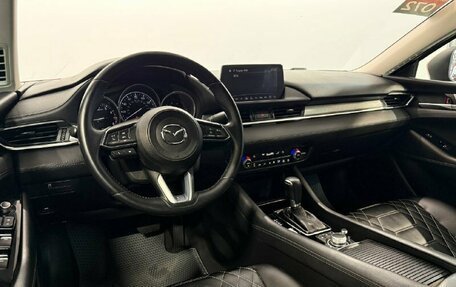 Mazda 6, 2018 год, 1 800 000 рублей, 10 фотография