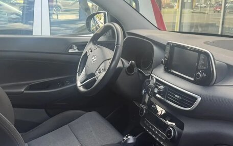 Hyundai Tucson III, 2020 год, 2 400 000 рублей, 1 фотография