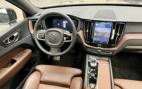 Volvo XC60 II, 2025 год, 7 100 000 рублей, 12 фотография